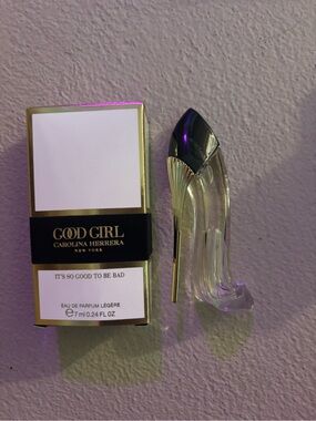 Carolina Herrera Good Girl Stiletto Bottle - Gold, Black, Clear